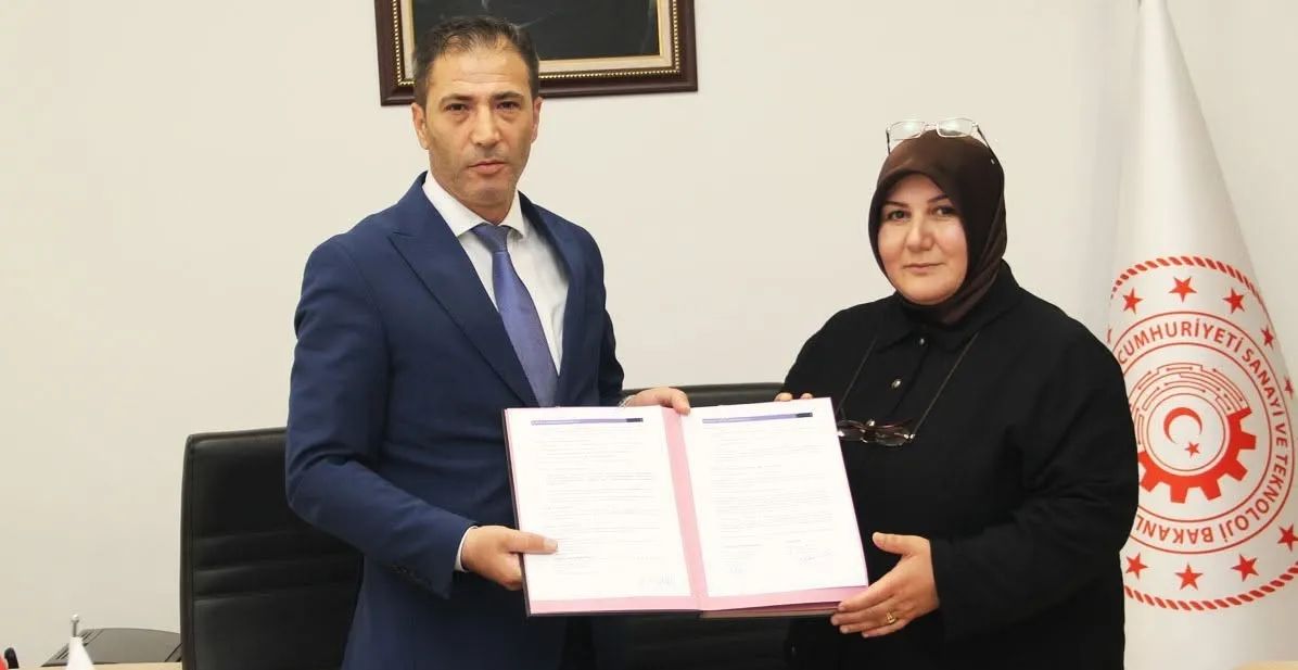 Gelenekten Geleceğe: Bayburt Dokumaları Çağdaş Tasarımla Markalaşıyor!