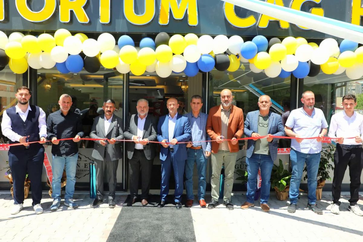 Bayburt’ta Yeni Bir Hizmet Kapısı: Gün-Ey Tortum Cağ Kebap Salonu Açıldı!